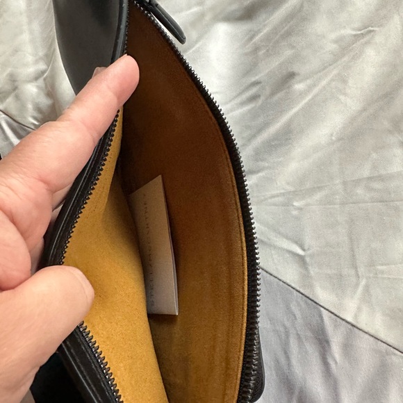 Stella McCartney BUM leather bag. NEW comes with dust bag and tag. - Picture 6 of 11